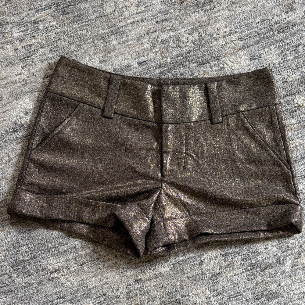 Alice and olivia Metallic gold Women's Short - Sparkle Cuffed Hotshorts - medium